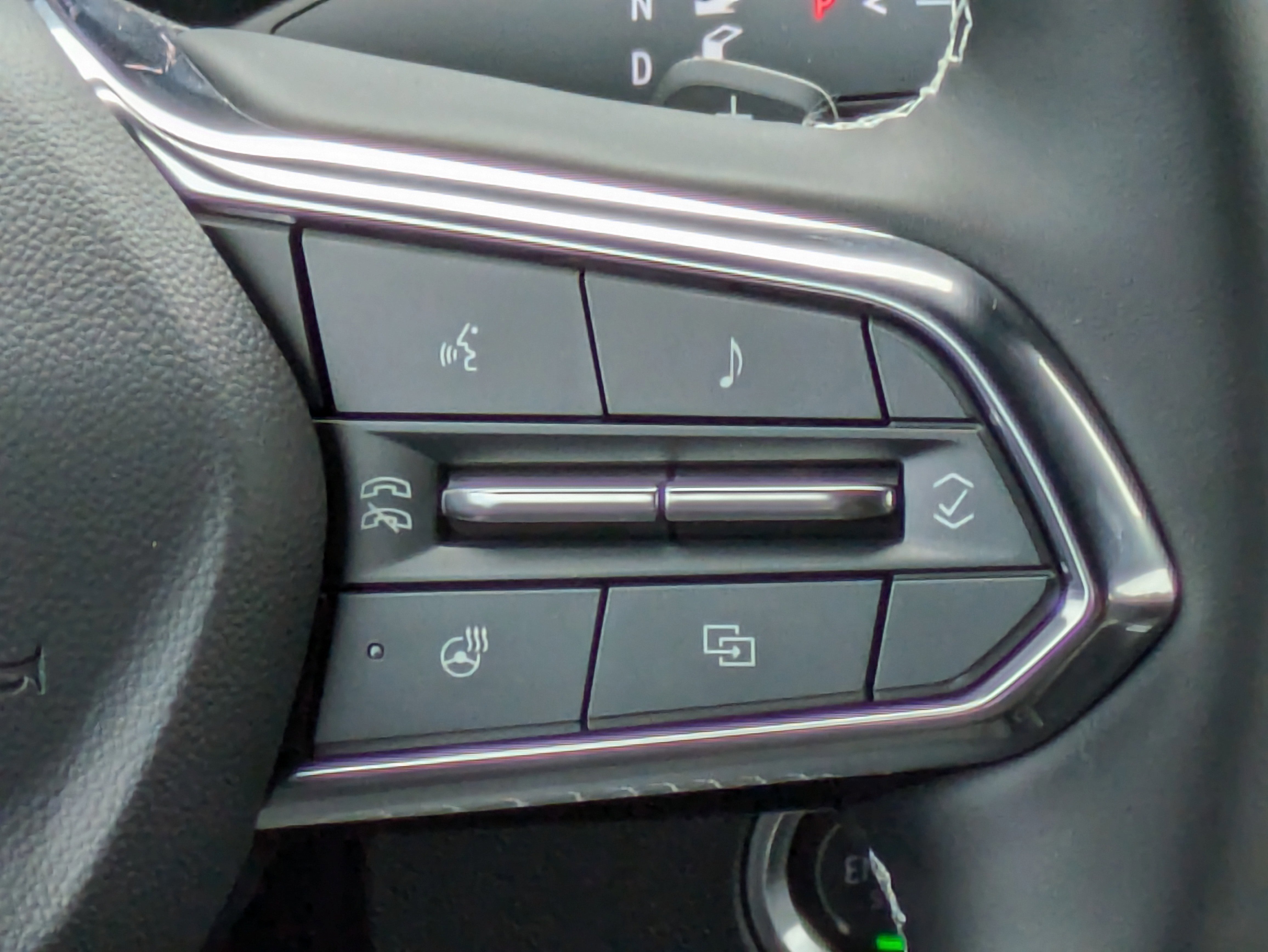 New 2026 Chevrolet Traverse LT w/ Driver Confidence Package image 20