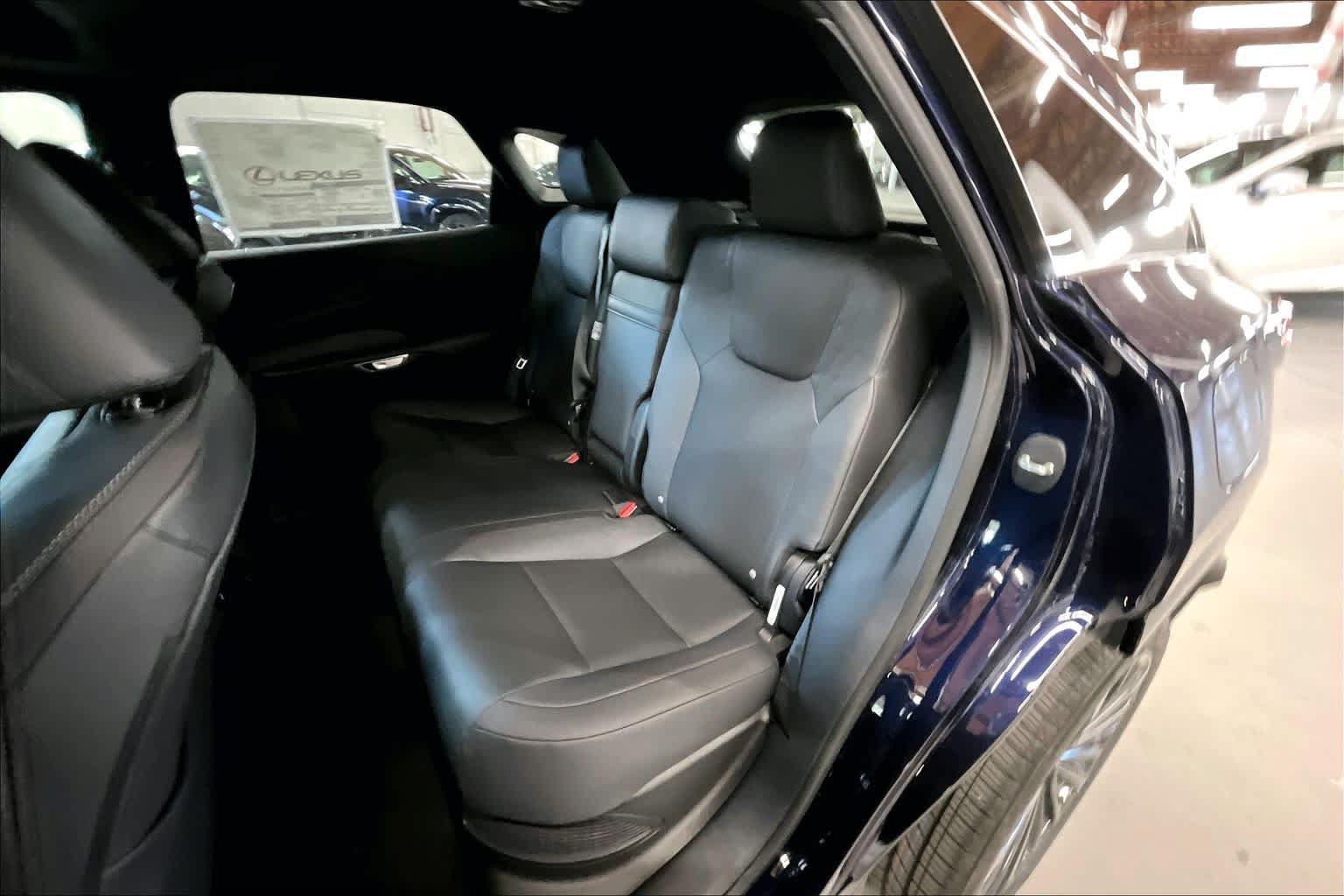 New 2026 Lexus RX 350h AWD/4WD image 10