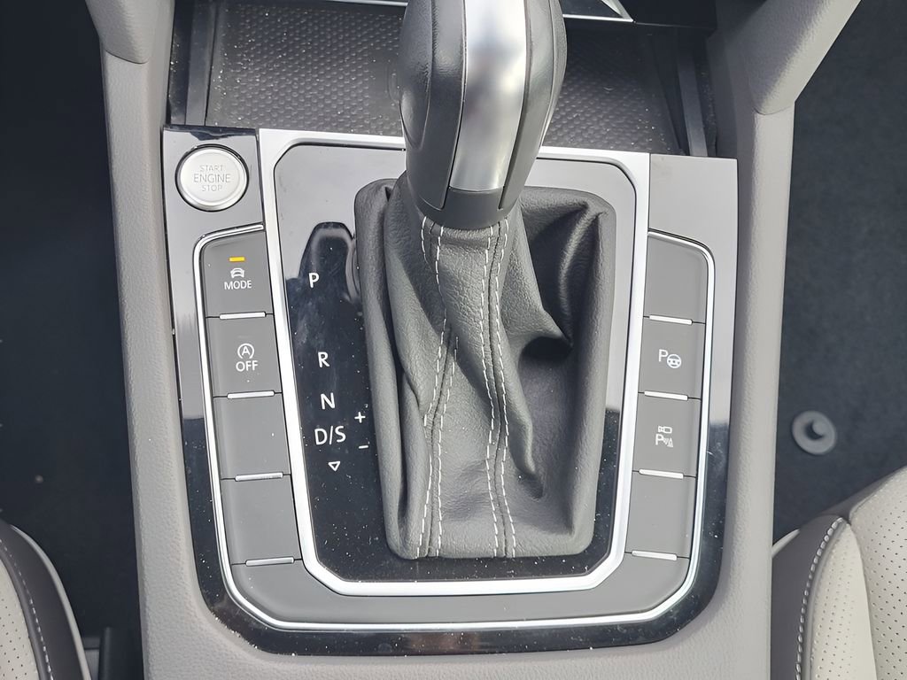 Used 2023 Volkswagen Arteon SEL Premium AWD/4WD image 14