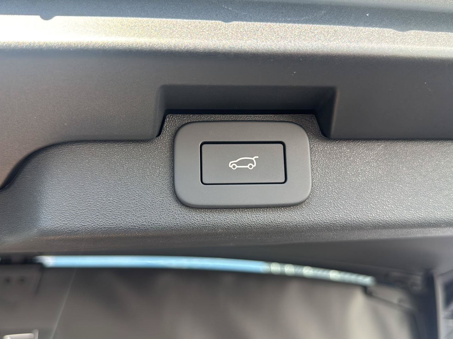 New 2026 Land Rover Discovery S AWD/4WD image 20