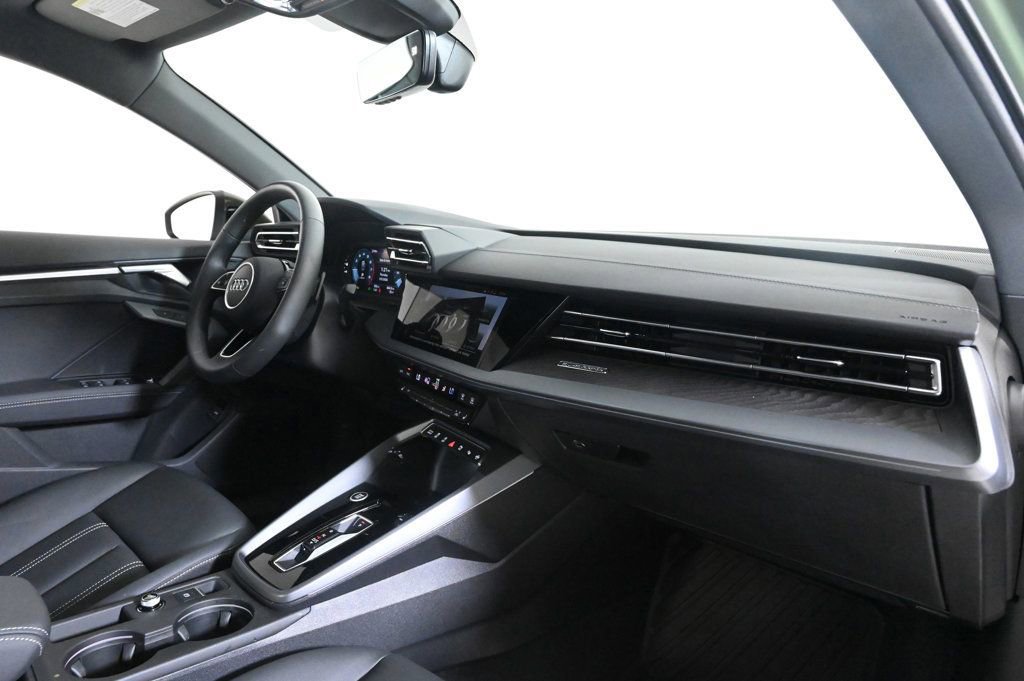 Used 2025 Audi A3 2.0T Premium w/ Convenience Package AWD/4WD image 15