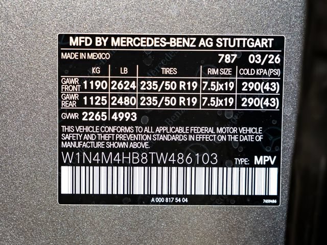 Used 2026 Mercedes-Benz GLB 250 4MATIC image 23