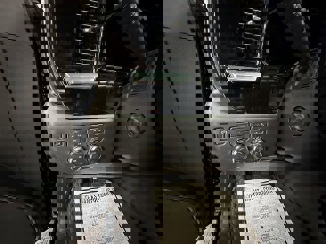 New 2026 GMC Sierra 1500 SLT w/ SLT Premium Plus Package image 18