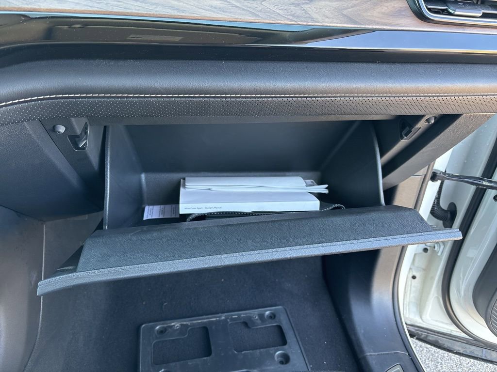 Used 2025 Volkswagen Atlas SE image 22