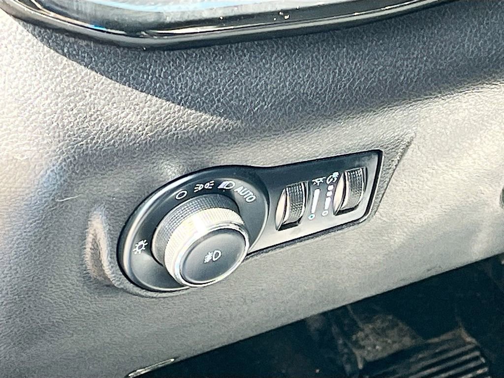 Used 2022 Jeep Compass Trailhawk w/ Trailhawk Elite Group image 10