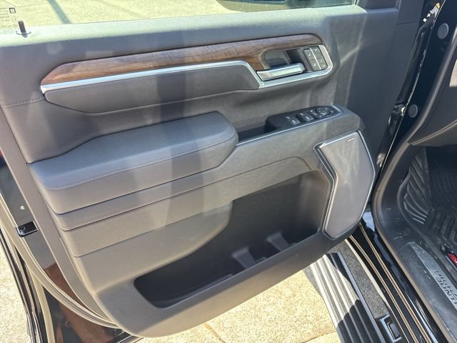 New 2026 Chevrolet Silverado 3500 High Country w/ High Country Premium Package AWD/4WD image 30