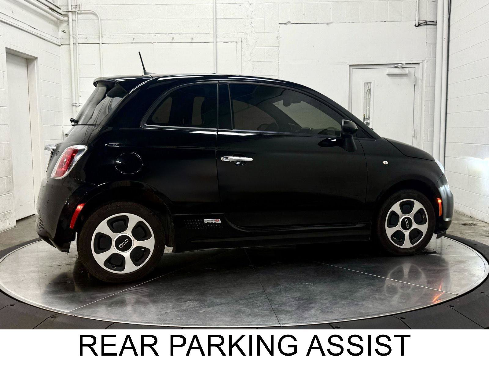 Used 2019 FIAT 500 e FWD image 8