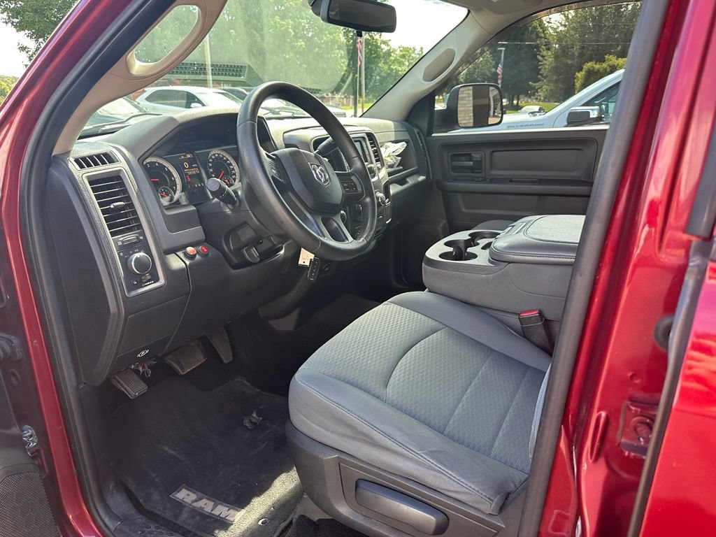 Used 2014 RAM 2500 Tradesman w/ Chrome Appearance Group AWD/4WD image 10