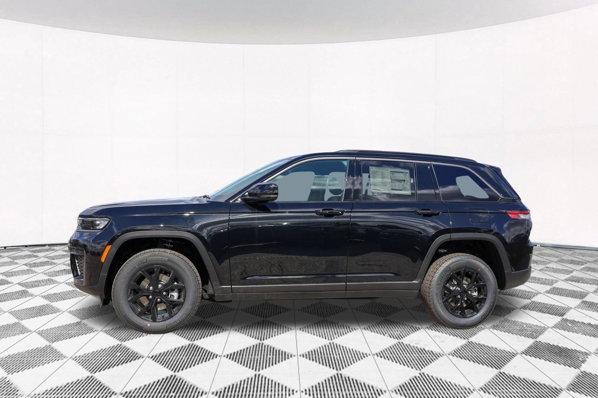 New 2026 Jeep Grand Cherokee Altitude AWD/4WD image 8