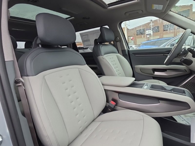 New 2026 Kia EV9 Wind image 18