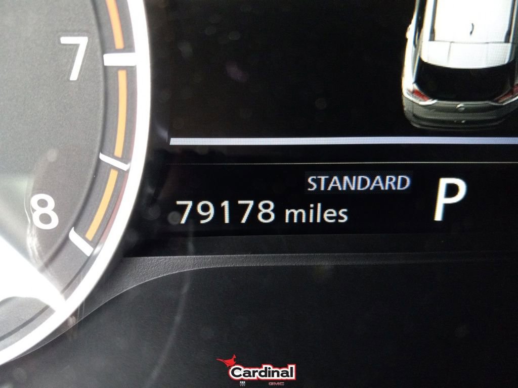 Used 2023 Nissan Rogue S image 32