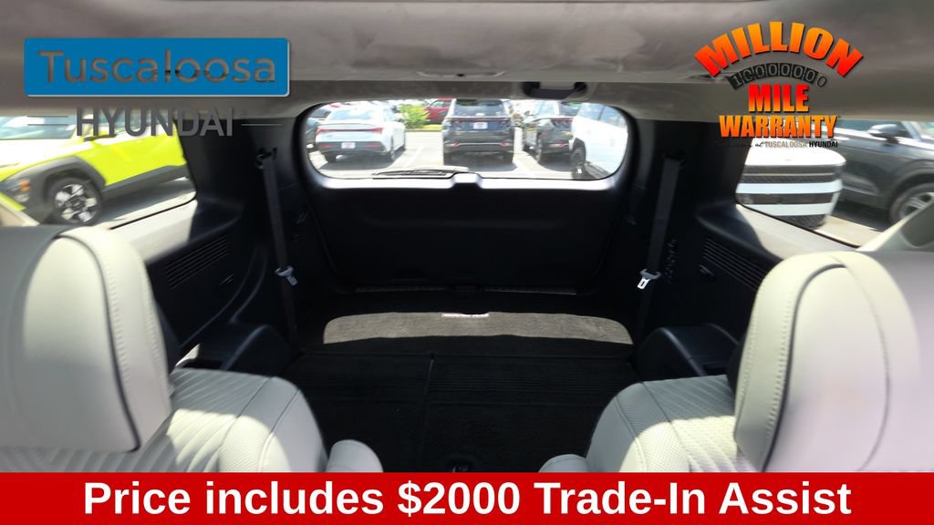 Used 2025 Hyundai Palisade Calligraphy FWD image 30