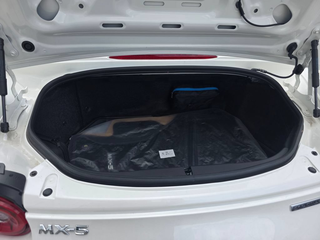 New 2026 MAZDA MX-5 Miata Grand Touring w/ Weather Package RWD image 9