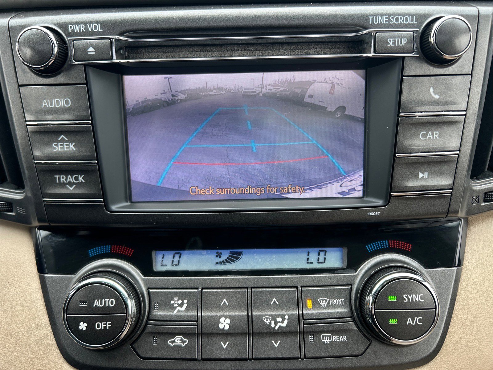 Used 2013 Toyota RAV4 XLE image 28