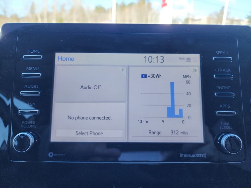 Used 2022 Toyota Camry LE image 16