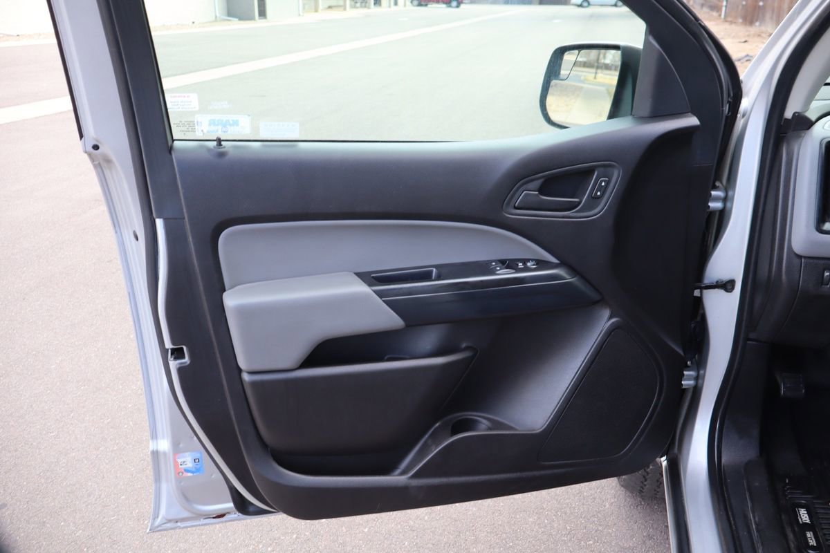 Used 2017 Chevrolet Colorado W/T w/ WT Convenience Package image 21