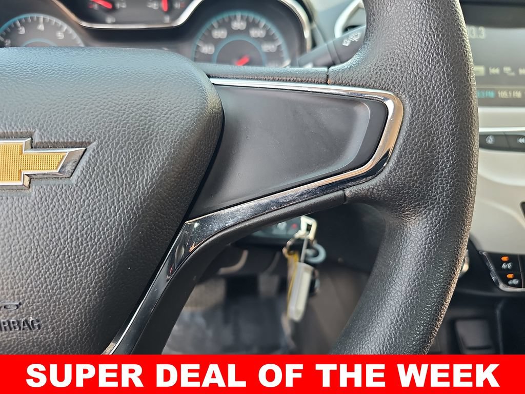 Used 2017 Chevrolet Cruze LS FWD image 17