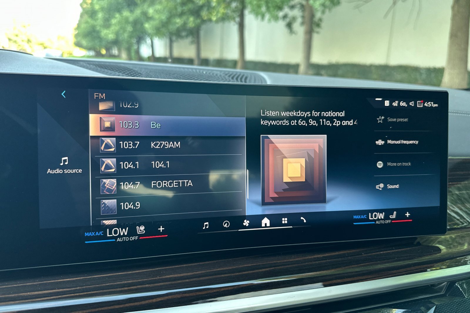 New 2026 BMW X5 sDrive40i w/ Climate Comfort Package image 15