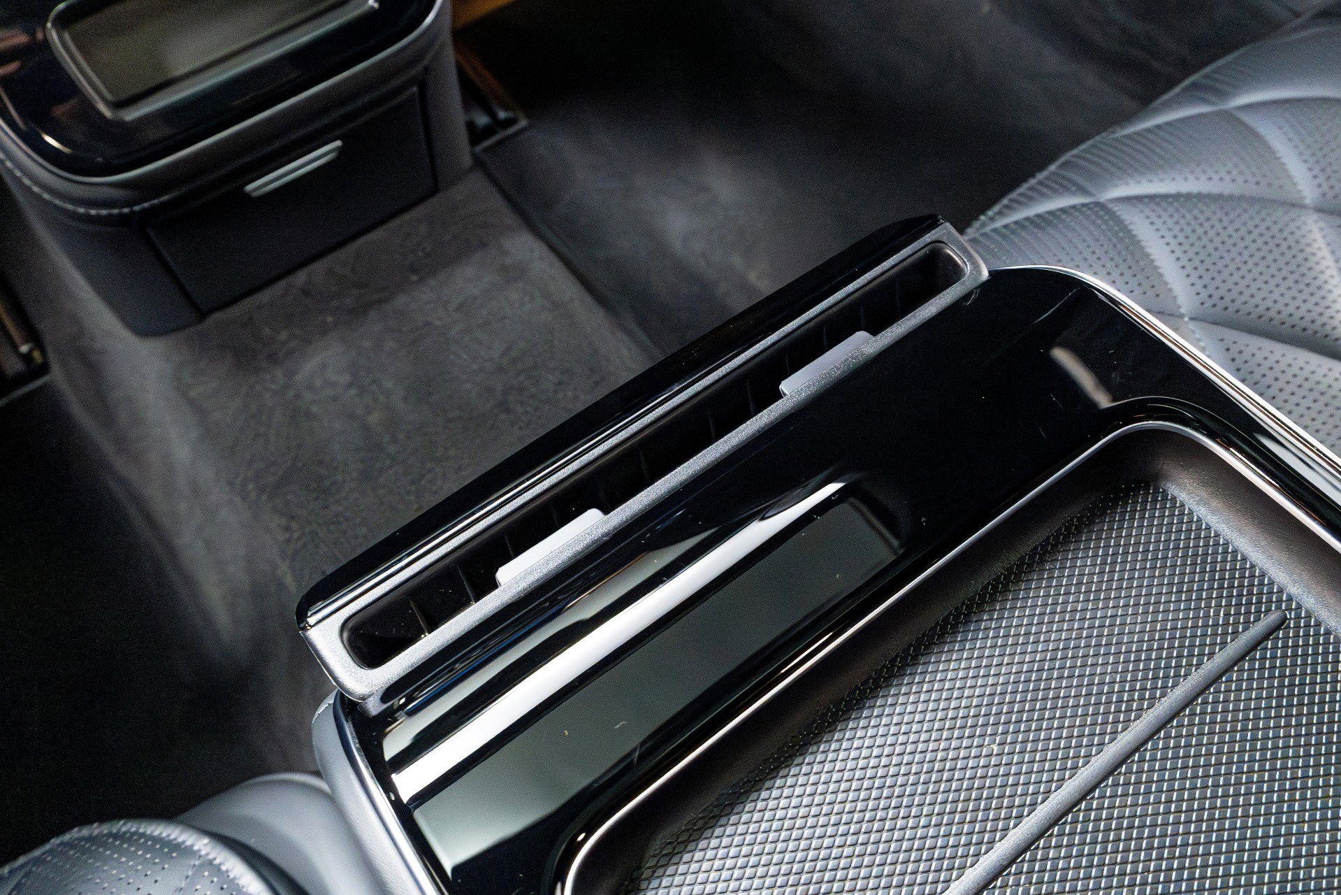 Used 2023 Mercedes-Benz S 580 4MATIC Sedan image 32