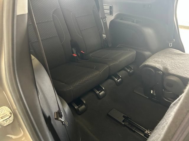 Used 2019 GMC Acadia SLE FWD image 32