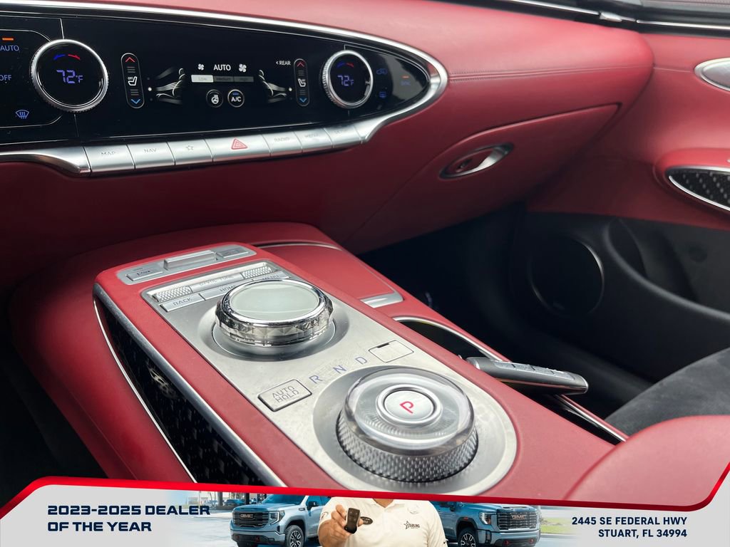 Used 2022 Genesis GV70 3.5T Sport w/ Sport Prestige Package AWD/4WD image 31