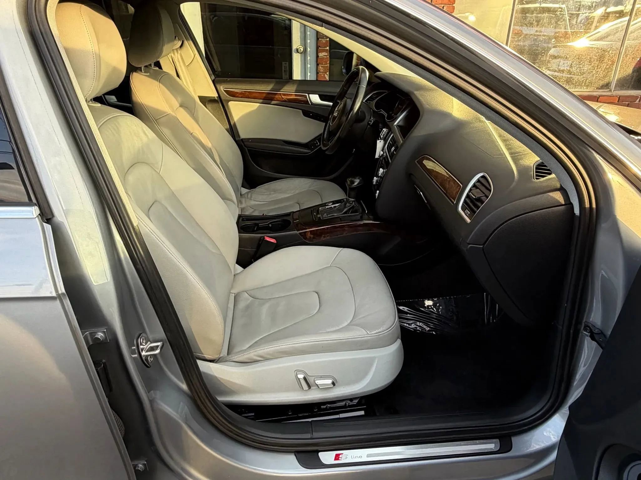 Used 2015 Audi A4 2.0T Premium Plus w/ Premium Plus Package image 12