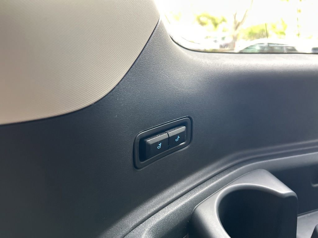 Used 2025 Ford Expedition Platinum image 42