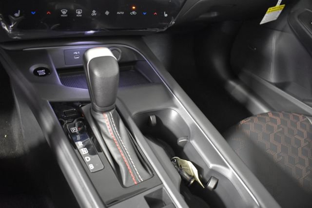 New 2026 Nissan Sentra SR w/ SR Premium Package FWD image 26