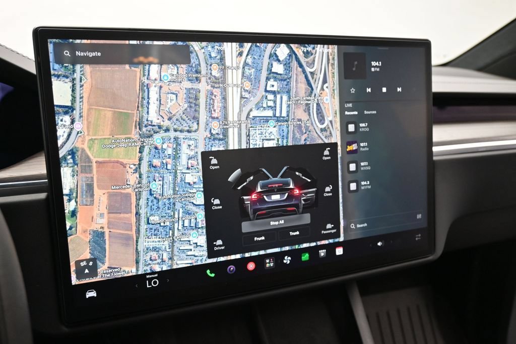 Used 2023 Tesla Model X AWD/4WD image 12
