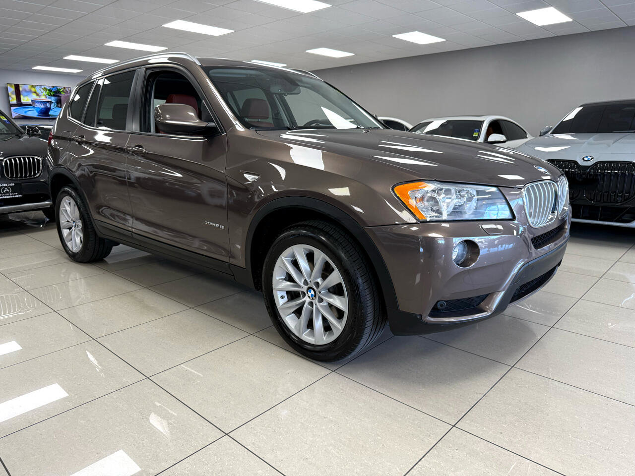 Used 2014 BMW X3 xDrive28i image 2
