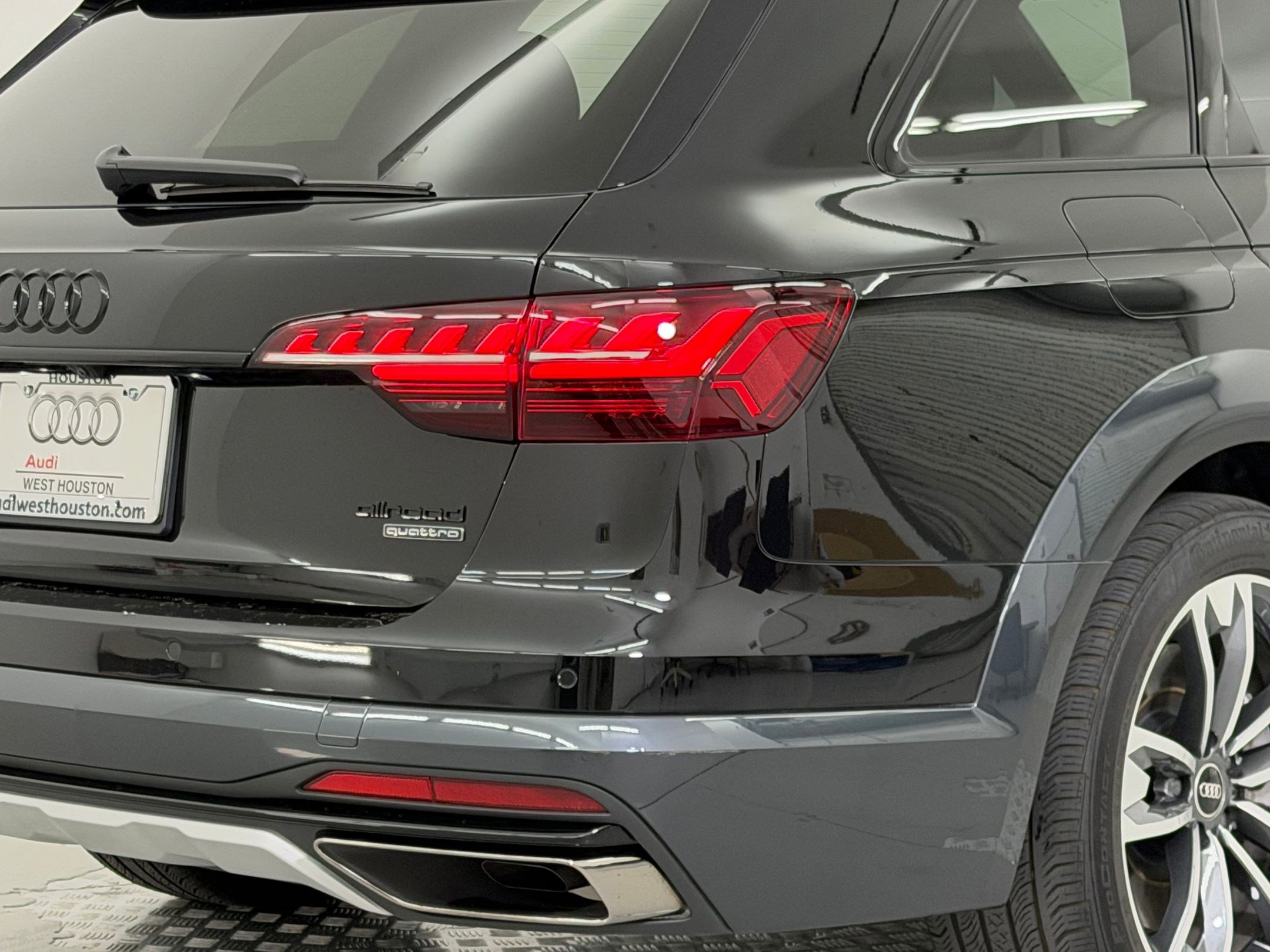 Certified 2024 Audi A4 2.0T allroad Premium Plus w/ Premium Plus Package image 12