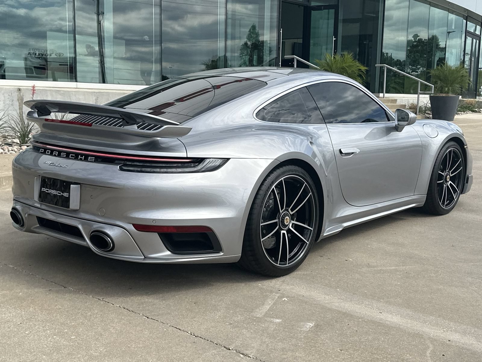 Certified 2022 Porsche 911 Turbo S AWD/4WD image 7