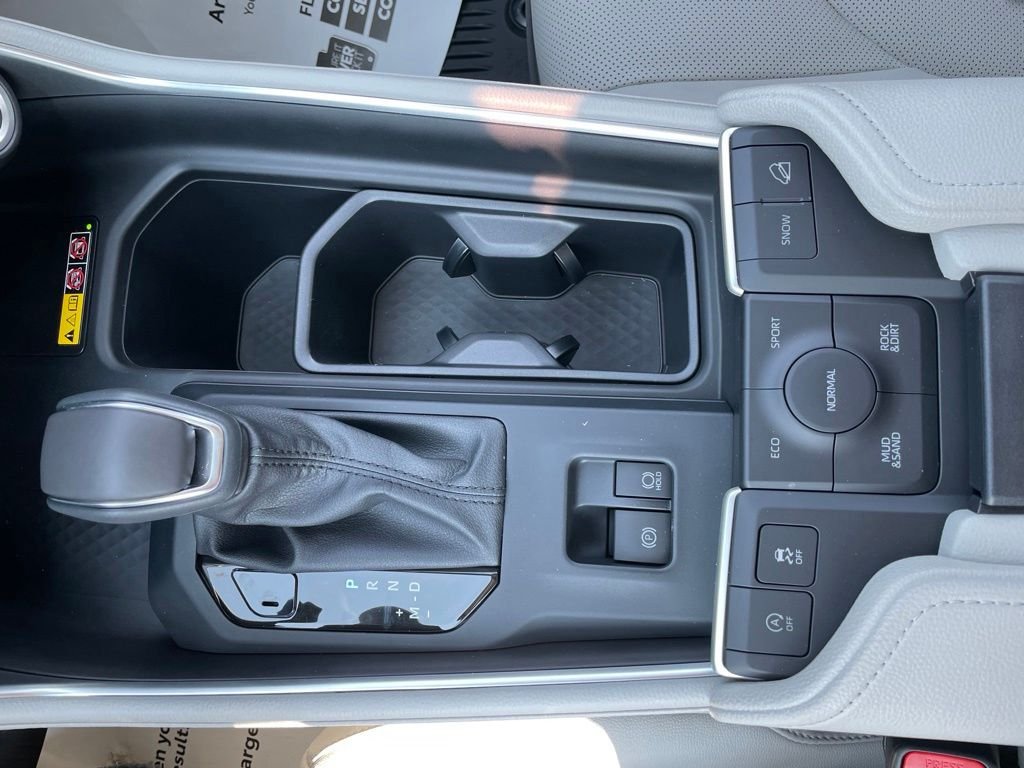 New 2026 Toyota Grand Highlander AWD image 23