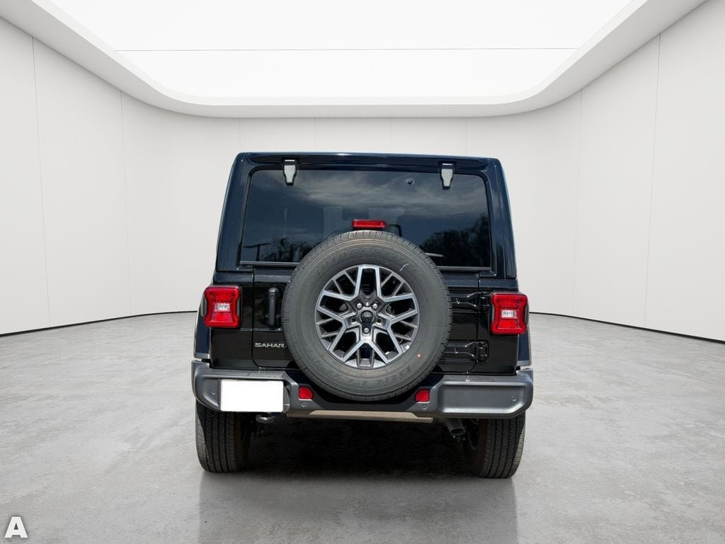 Used 2025 Jeep Wrangler Sahara w/ Safety Group image 6