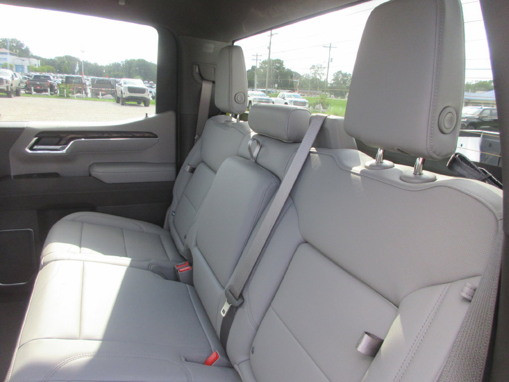 New 2026 GMC Sierra 1500 SLT w/ SLT Premium Package AWD/4WD image 14