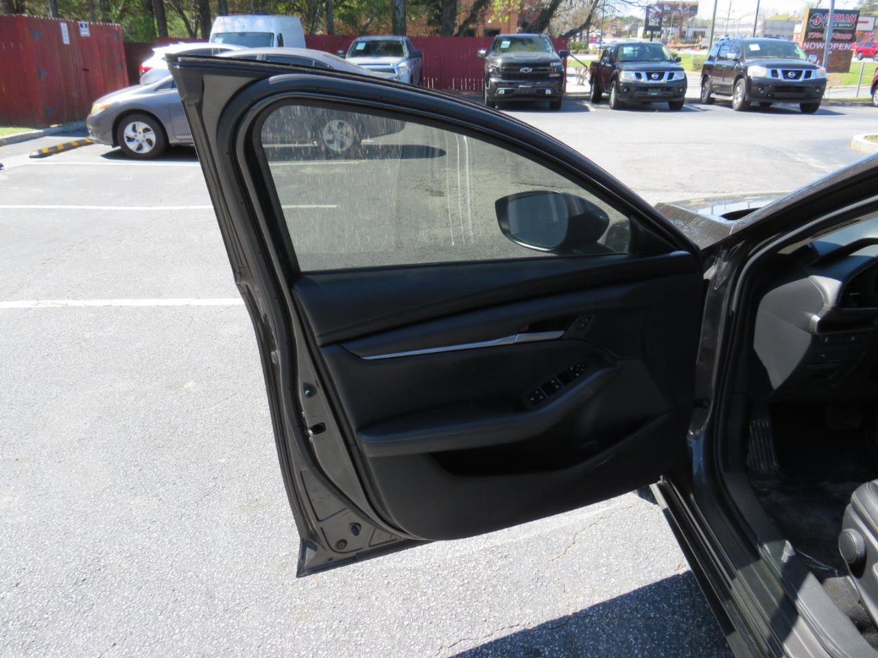 Used 2021 MAZDA MAZDA3 s image 13