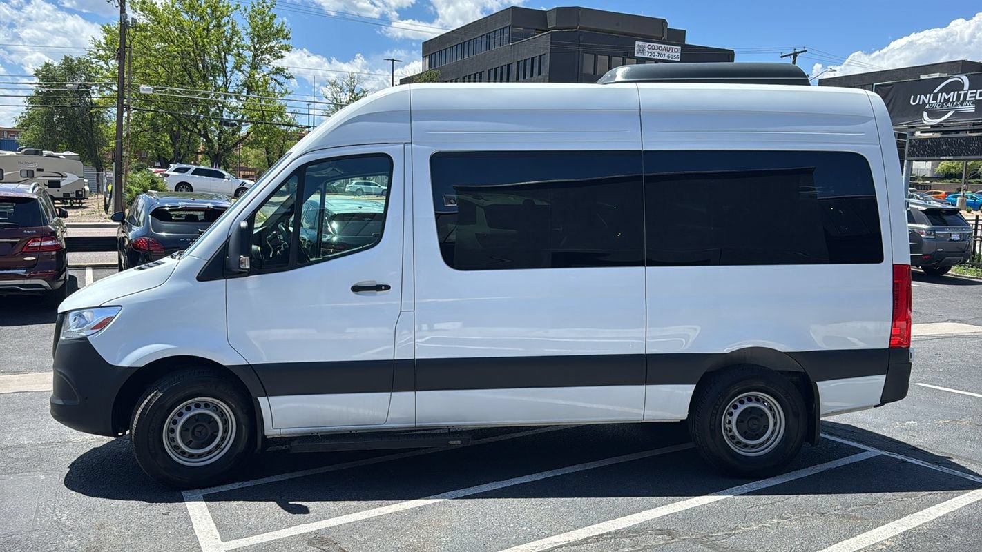 Used 2024 Mercedes-Benz Sprinter 2500 image 6