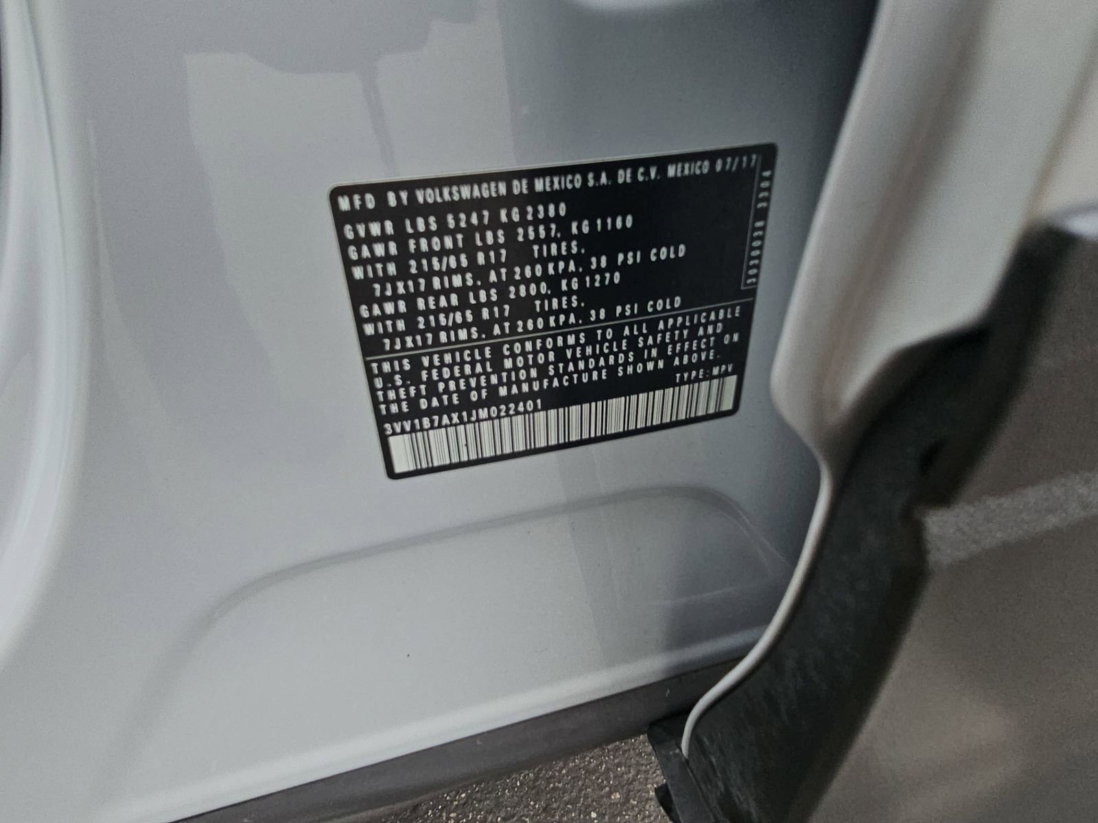 Used 2018 Volkswagen Tiguan S w/ Front Fog Lights Package image 43