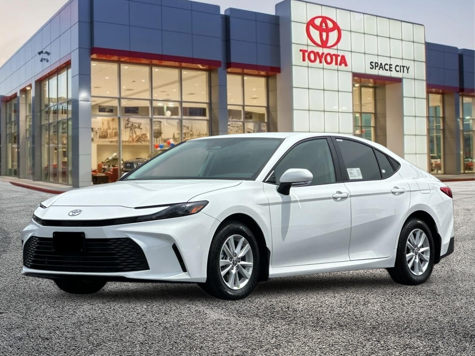 New 2026 Toyota Camry LE FWD image 2
