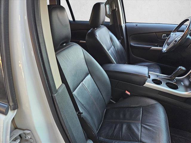 Used 2011 Ford Edge SEL w/ 202A Rapid Spec Order Code image 24