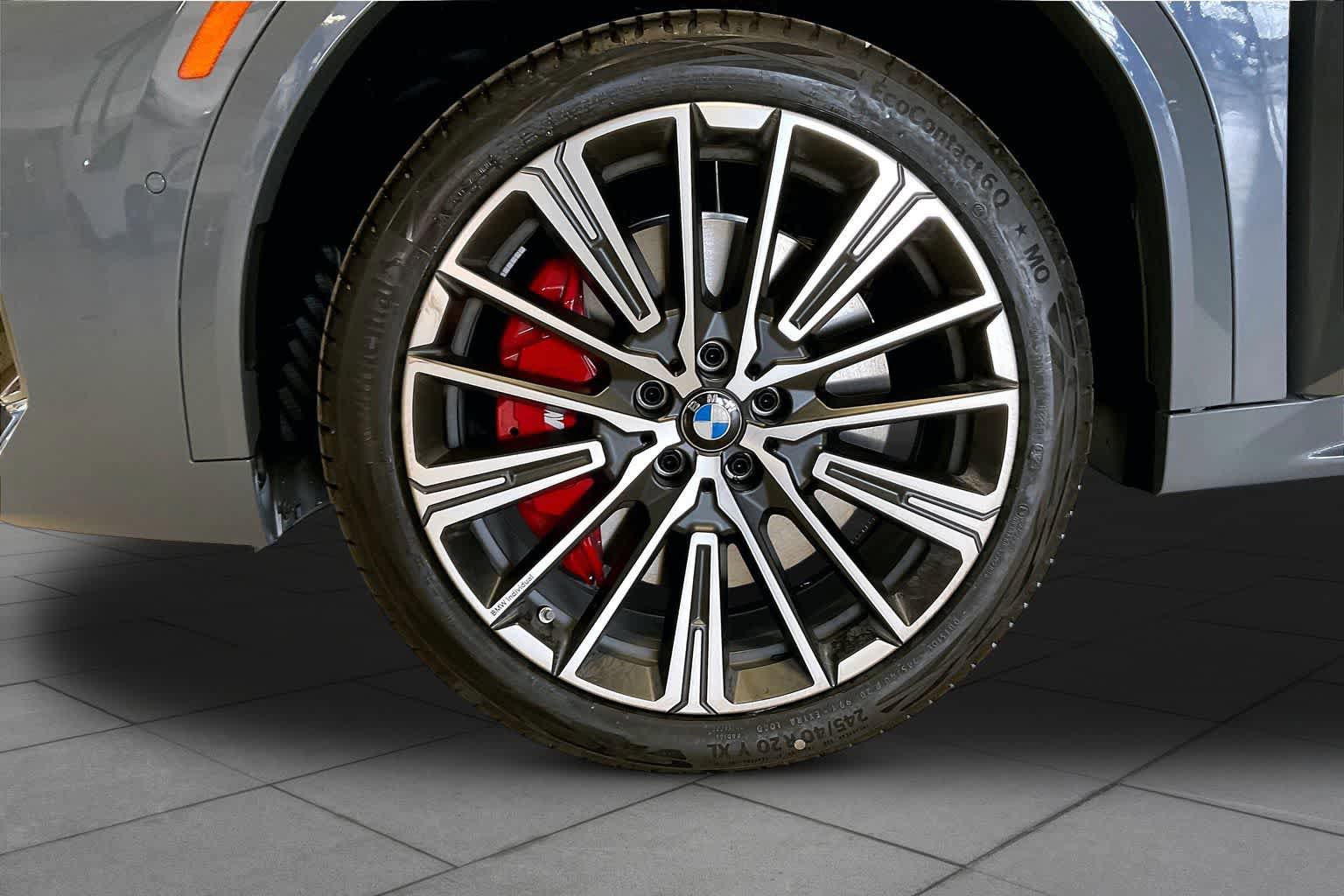 New 2026 BMW X2 xDrive28i w/ Technology Package AWD/4WD image 11