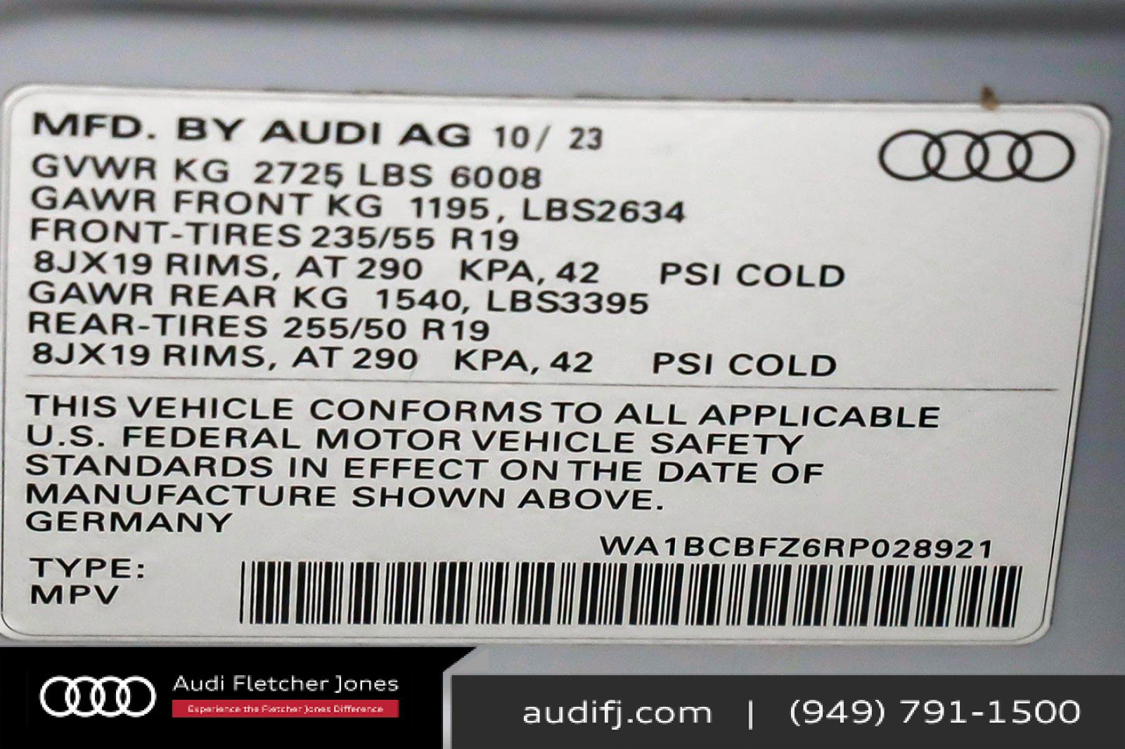 Used 2024 Audi Q4 e-tron Premium Plus image 25