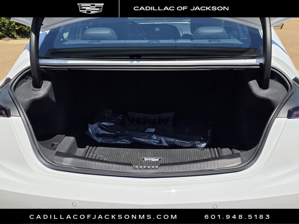 Used 2025 Cadillac CT5 V RWD image 27