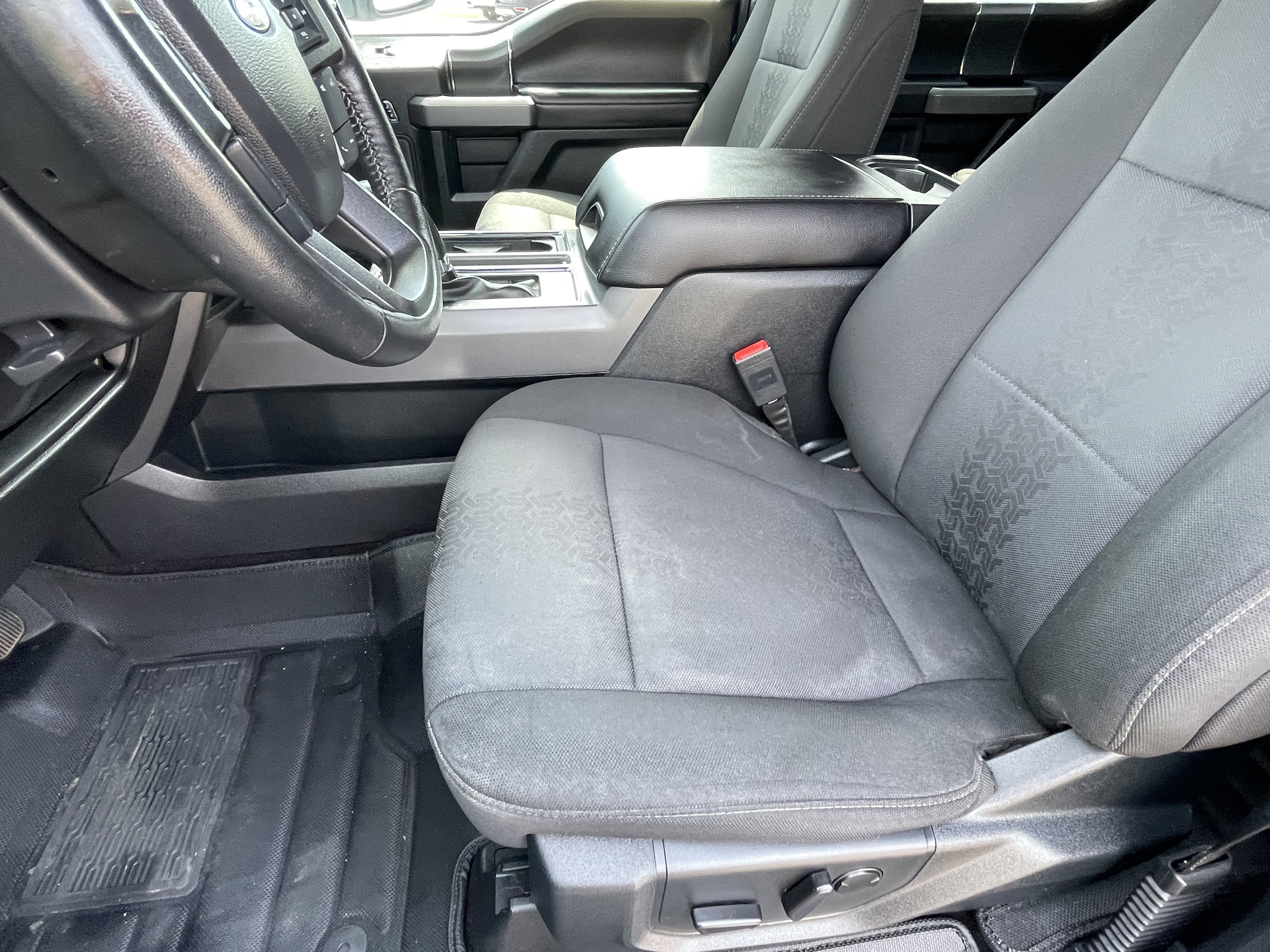 Used 2019 Ford F150 XLT w/ Equipment Group 302A Luxury image 20