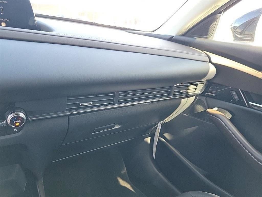 Certified 2025 MAZDA CX-30 2.5 Turbo w/ Premium Package image 28