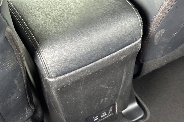 Used 2024 Mitsubishi Eclipse Cross SE image 40