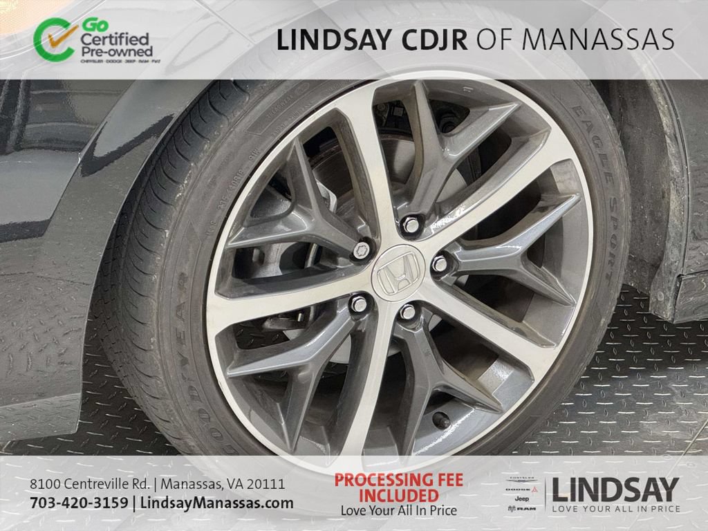 Used 2024 Honda Civic Touring image 9