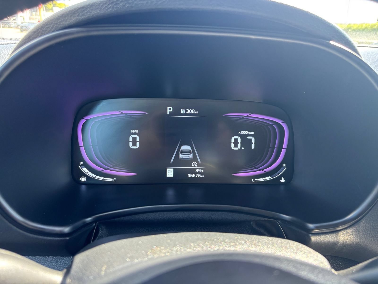 Used 2025 Kia Soul LX w/ LX Technology Package FWD image 37
