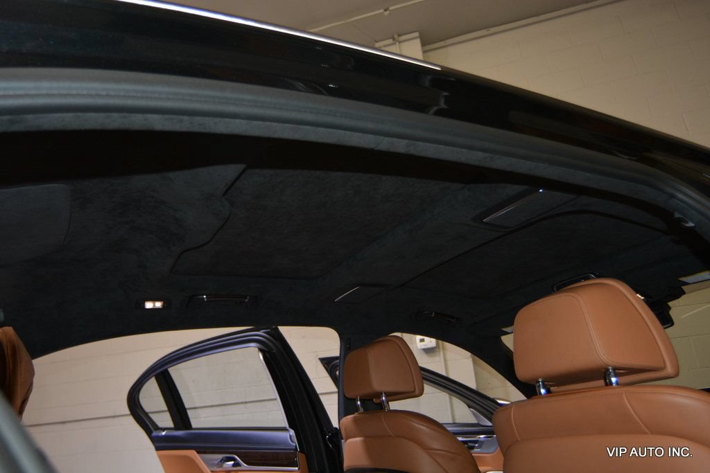Used 2017 BMW M760i xDrive AWD/4WD image 15