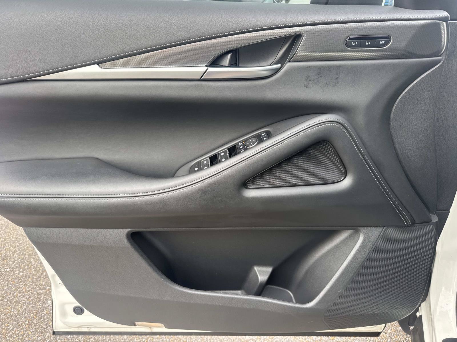 Used 2024 INFINITI QX60 Luxe FWD image 19